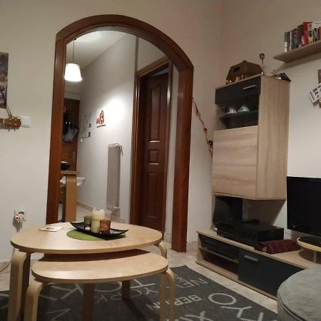 •Budget Travellers •Great Location Atena Exterior foto