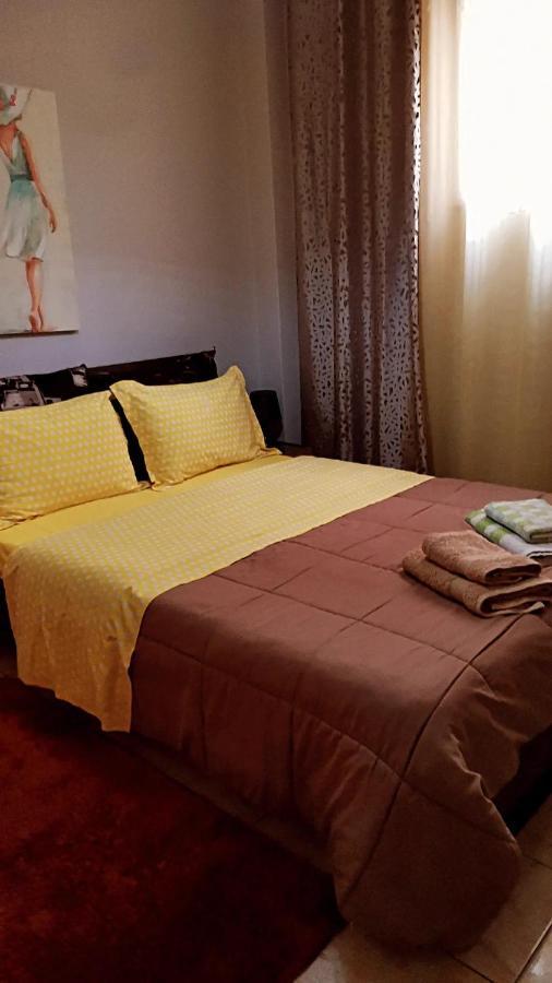 •Budget Travellers •Great Location Atena Exterior foto